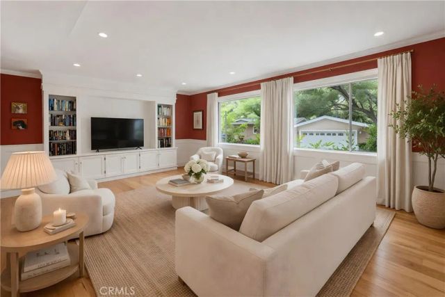 90 Sherwood, Westlake Village, CA 91361