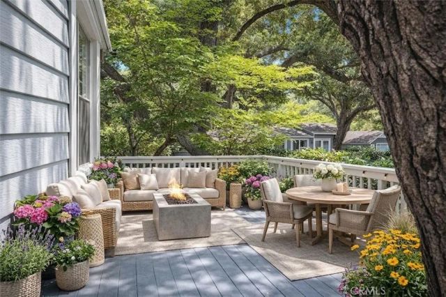 90 Sherwood, Westlake Village, CA 91361