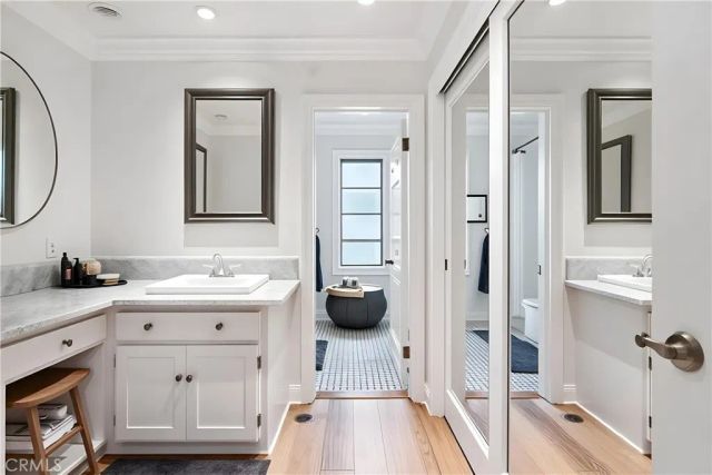 90 Sherwood, Westlake Village, CA 91361