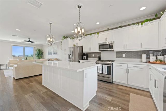 135 Alder Ridge, Lake Forest, CA 92610