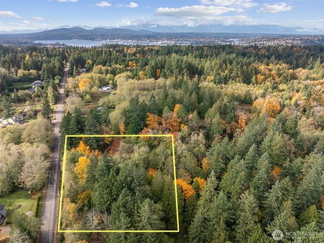 5787 E Collins Road, Port Orchard, WA 98366