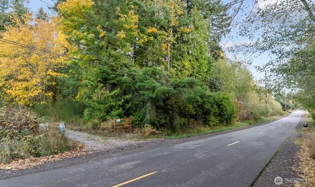 5787 E Collins Road, Port Orchard, WA 98366