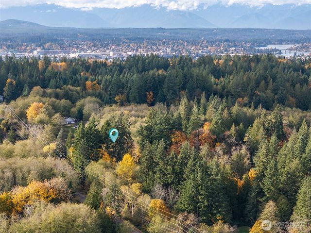 5787 E Collins Road, Port Orchard, WA 98366