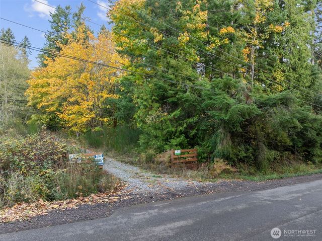 5787 E Collins Road, Port Orchard, WA 98366