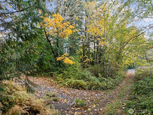 5787 E Collins Road, Port Orchard, WA 98366