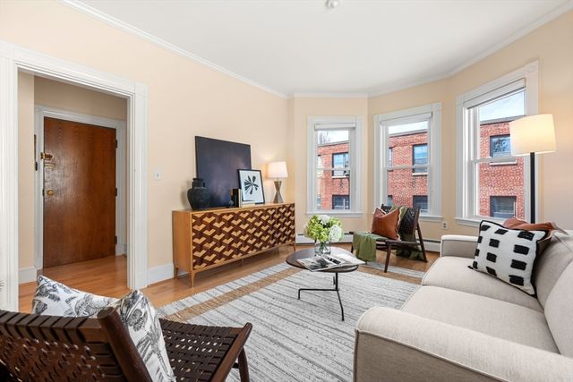 5 Washburn Terrace 3, Brookline, MA 02446