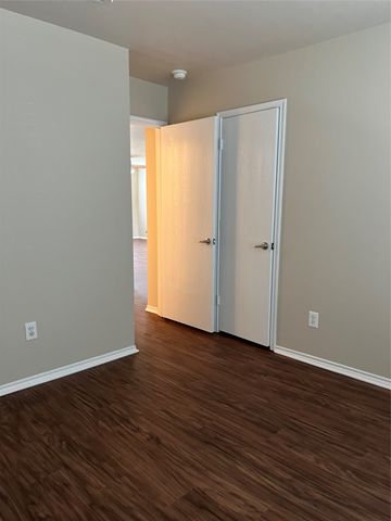 10921 Colonial Heights Lane, Fort Worth, TX 76179