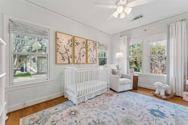 6415 Lakeshore Drive, Dallas, TX 75214