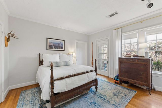 6415 Lakeshore Drive, Dallas, TX 75214