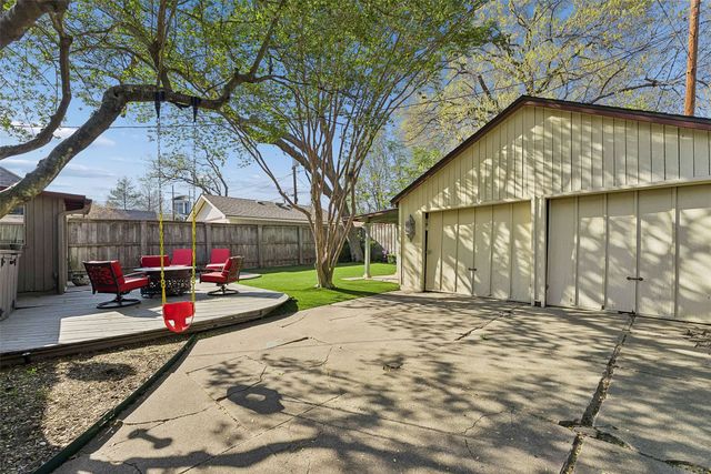 6415 Lakeshore Drive, Dallas, TX 75214