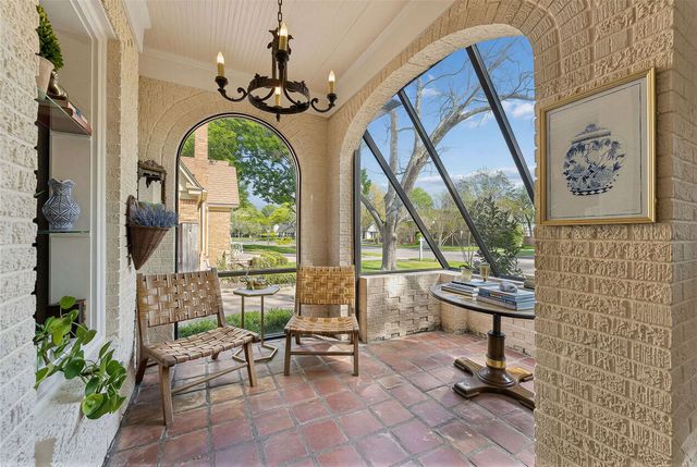 6415 Lakeshore Drive, Dallas, TX 75214