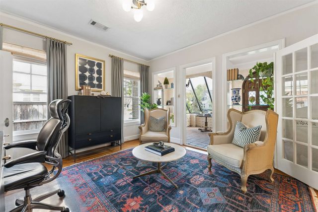 6415 Lakeshore Drive, Dallas, TX 75214