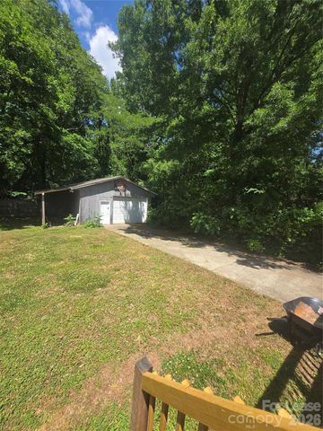 3837 Ironwood Street, Charlotte, NC 28206