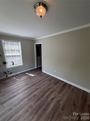 3837 Ironwood Street, Charlotte, NC 28206