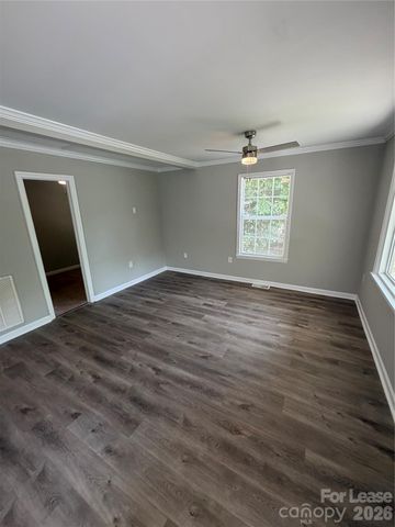 3837 Ironwood Street, Charlotte, NC 28206
