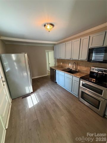 3837 Ironwood Street, Charlotte, NC 28206