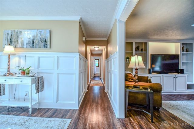 6390 Shadow Lake Trail, Centerville, OH 45459