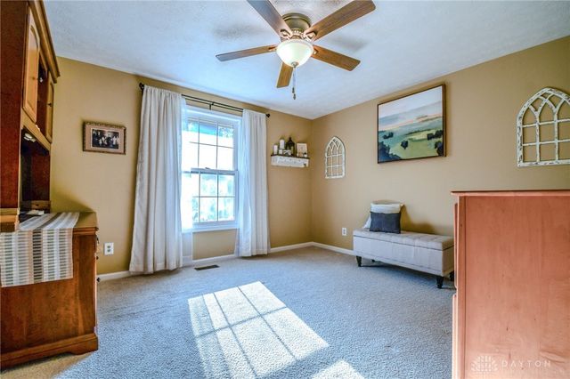 6390 Shadow Lake Trail, Centerville, OH 45459