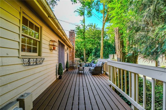 6390 Shadow Lake Trail, Centerville, OH 45459