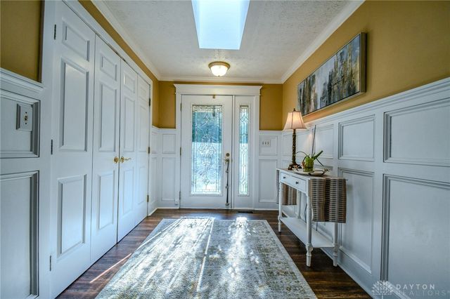 6390 Shadow Lake Trail, Centerville, OH 45459