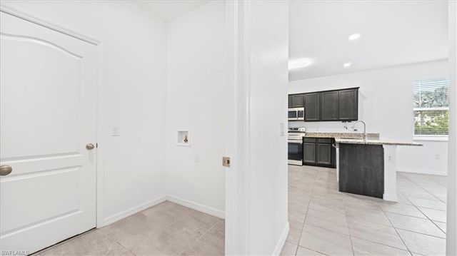 2928 NW 27th ST, Cape Coral, FL 33993