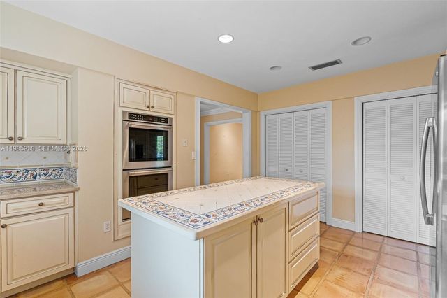 13276 SW 58th Ct, Pinecrest, FL 33156