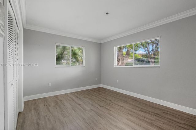 13276 SW 58th Ct, Pinecrest, FL 33156