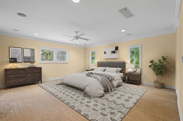 13276 SW 58th Ct, Pinecrest, FL 33156