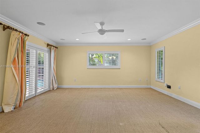 13276 SW 58th Ct, Pinecrest, FL 33156