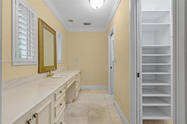 13276 SW 58th Ct, Pinecrest, FL 33156