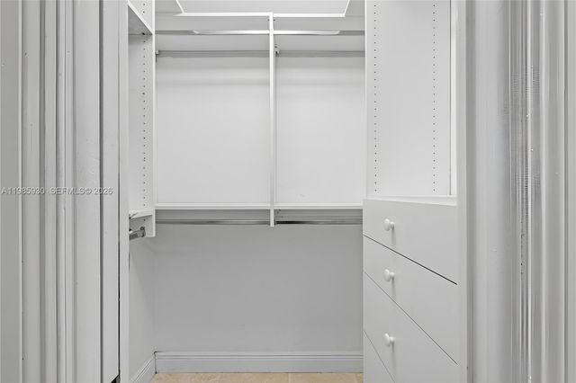 13276 SW 58th Ct, Pinecrest, FL 33156