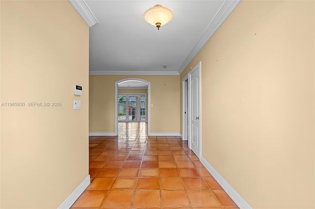 13276 SW 58th Ct, Pinecrest, FL 33156