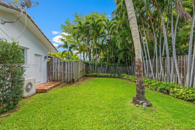 13276 SW 58th Ct, Pinecrest, FL 33156