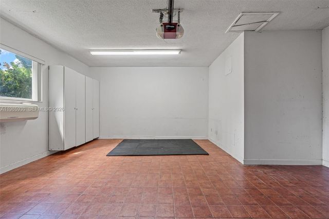 13276 SW 58th Ct, Pinecrest, FL 33156