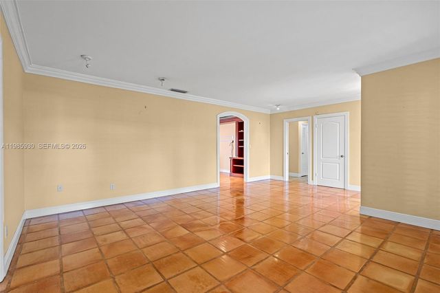 13276 SW 58th Ct, Pinecrest, FL 33156