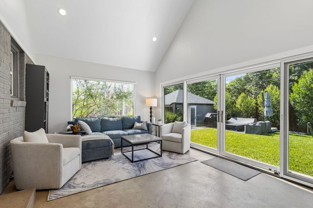 6128 Ellsworth Avenue, Dallas, TX 75214