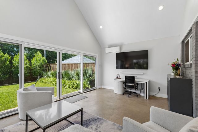 6128 Ellsworth Avenue, Dallas, TX 75214