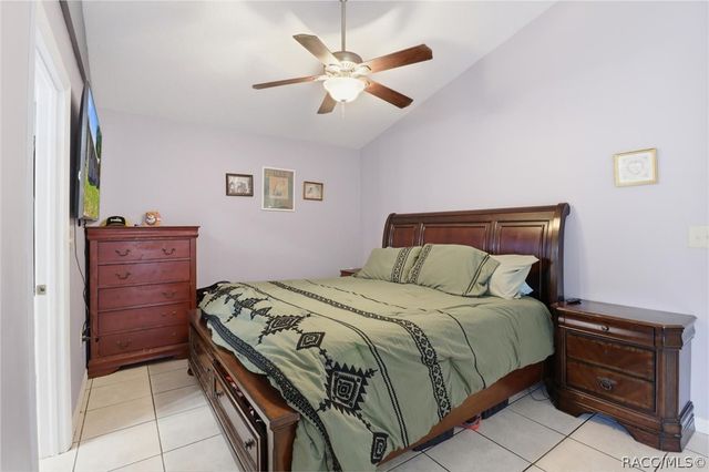 5515 S Bluegill Way, Floral City, FL 34436