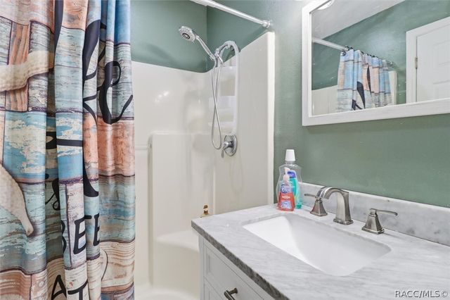 5515 S Bluegill Way, Floral City, FL 34436