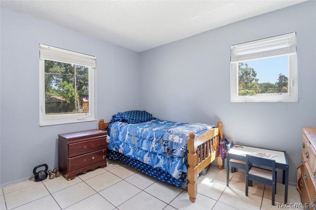 5515 S Bluegill Way, Floral City, FL 34436
