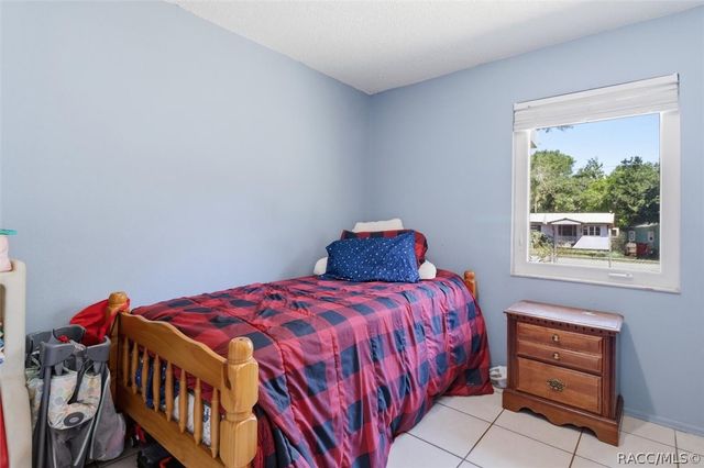 5515 S Bluegill Way, Floral City, FL 34436