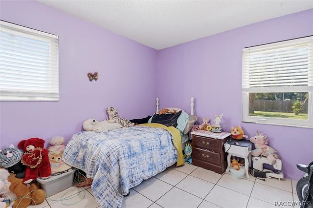 5515 S Bluegill Way, Floral City, FL 34436