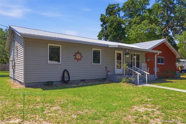 5515 S Bluegill Way, Floral City, FL 34436