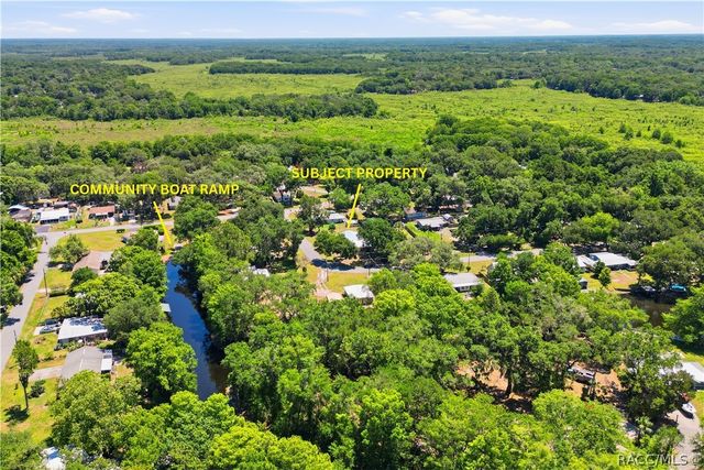 5515 S Bluegill Way, Floral City, FL 34436