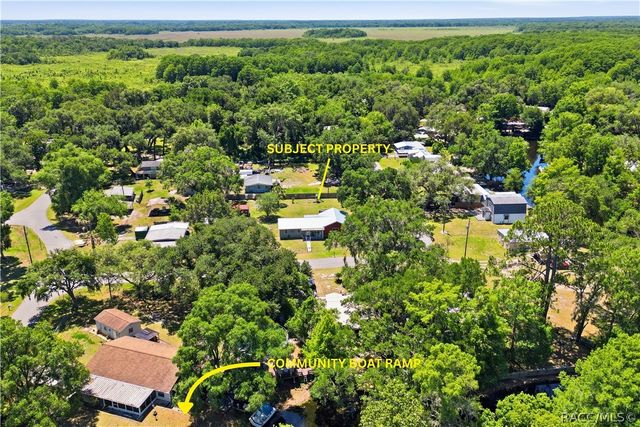 5515 S Bluegill Way, Floral City, FL 34436