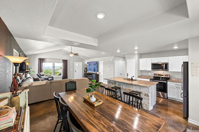 2599 Golf Dr, Spring Branch, TX 78070