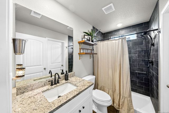 2599 Golf Dr, Spring Branch, TX 78070