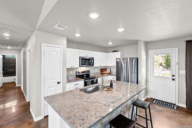 2599 Golf Dr, Spring Branch, TX 78070