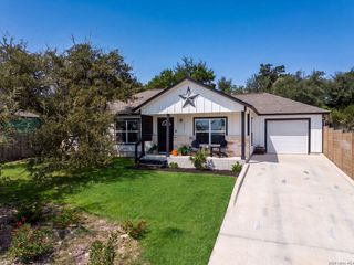 2599 Golf Dr, Spring Branch, TX 78070