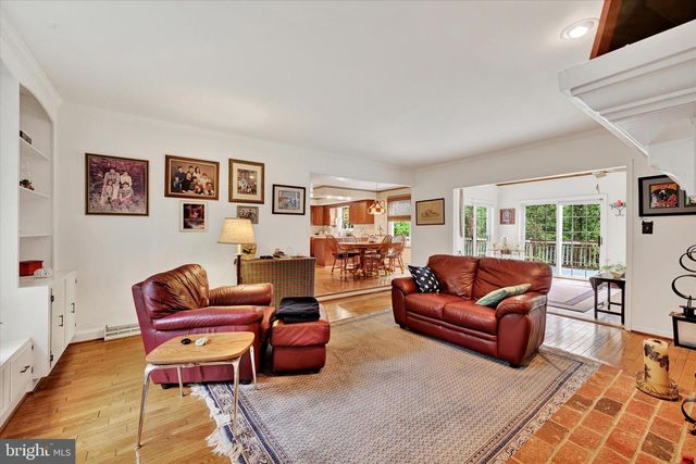 5A DELLWOOD CT, Cockeysville, MD 21030